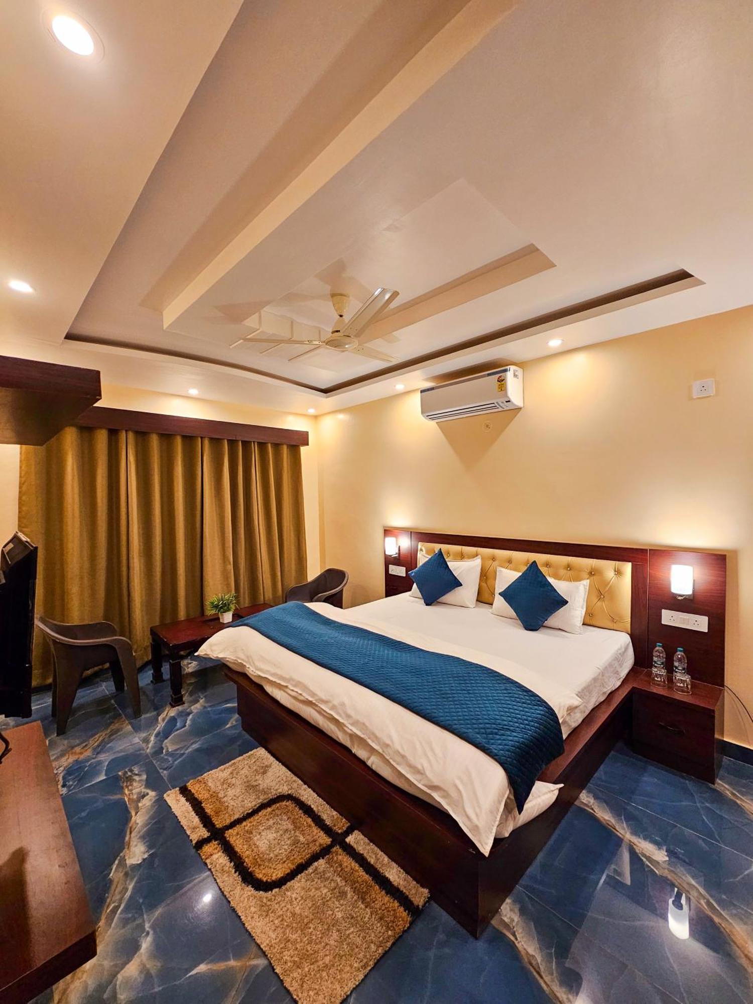The Mount Valley Hotel ฮัดวานี ภายนอก รูปภาพ